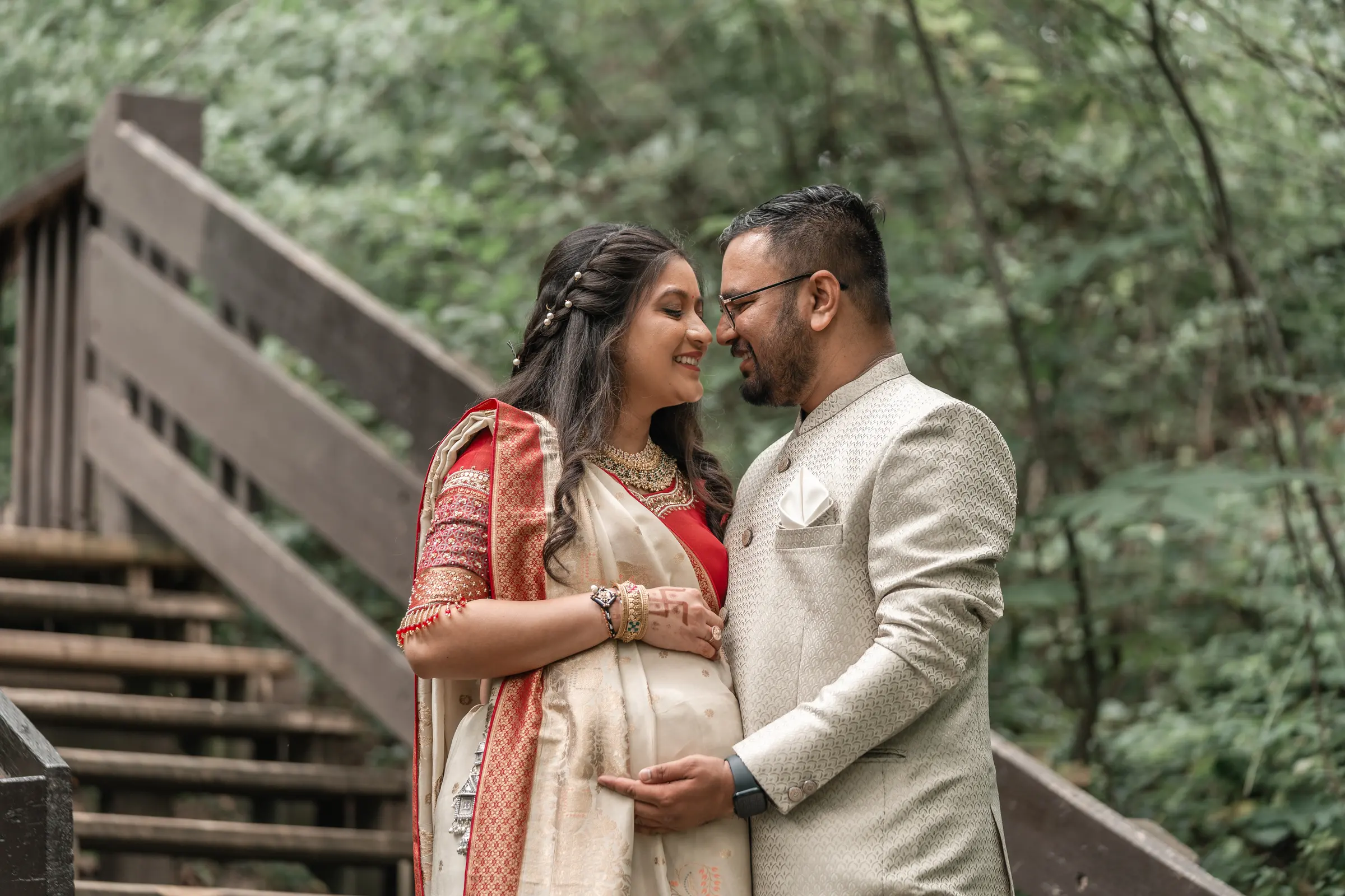 Maternity photograph by Divyesh Dobariya, Ontario.