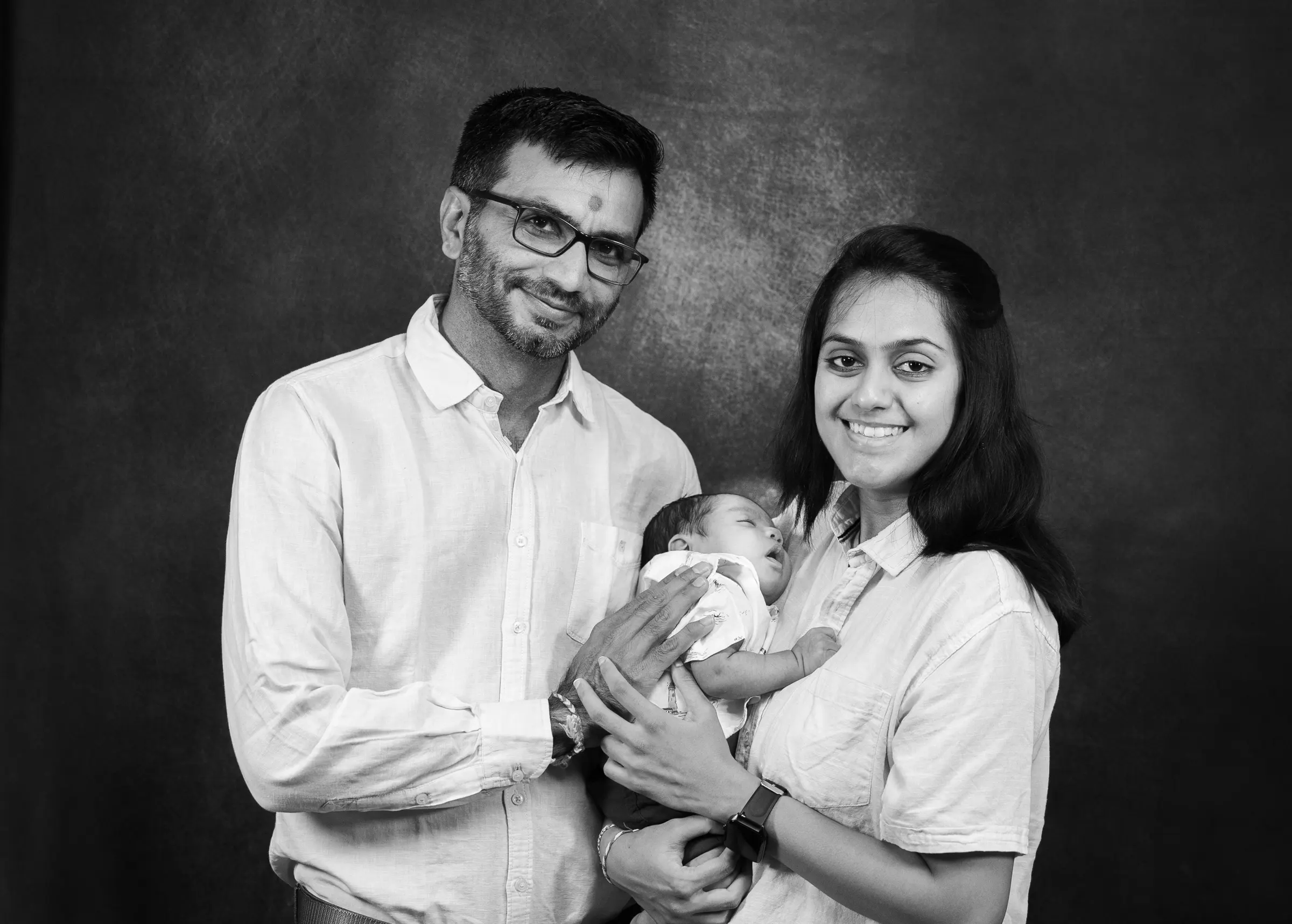 Newborn photograph by Divyesh Dobariya, Ontario.