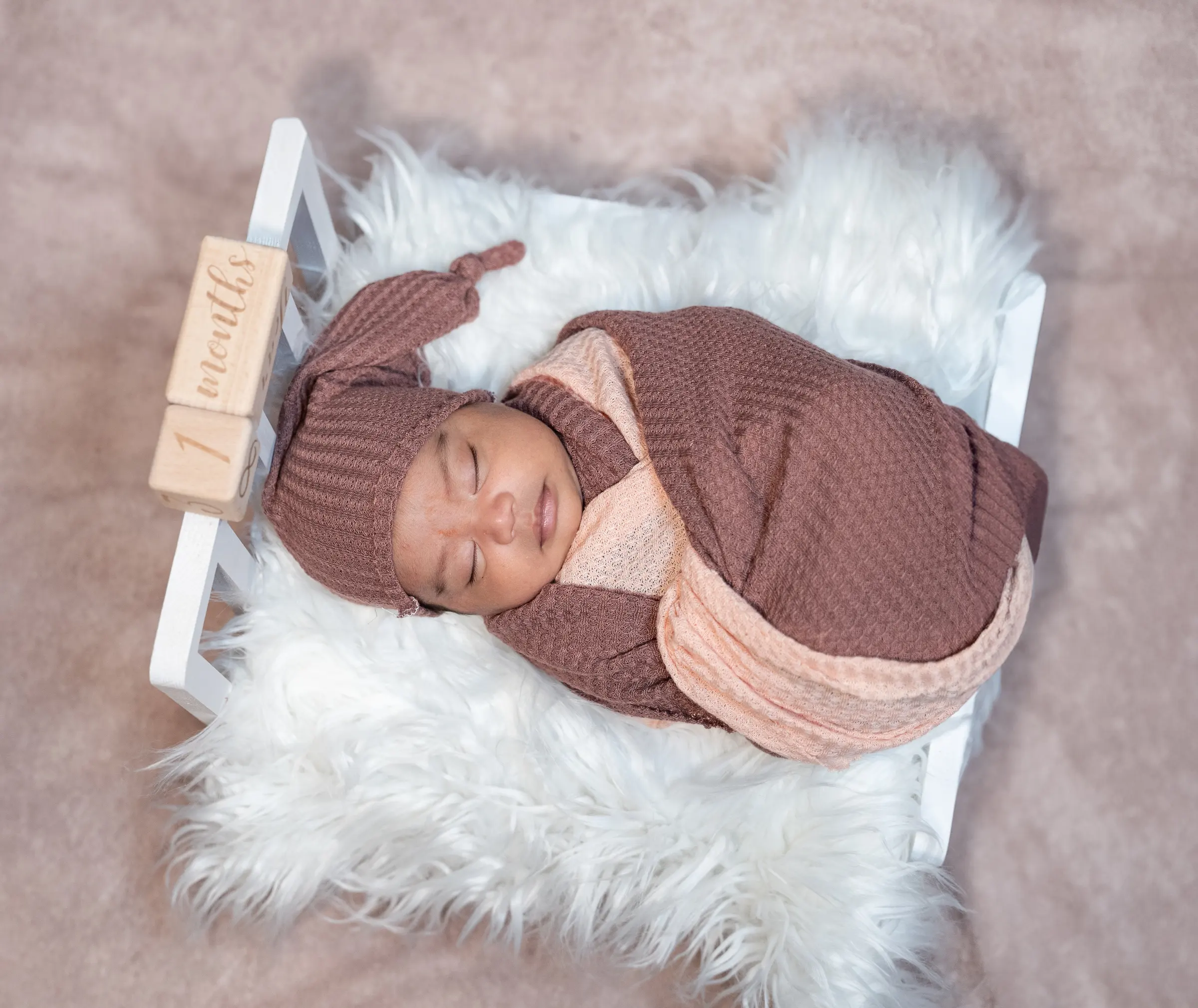 Newborn photograph by Divyesh Dobariya, Ontario.